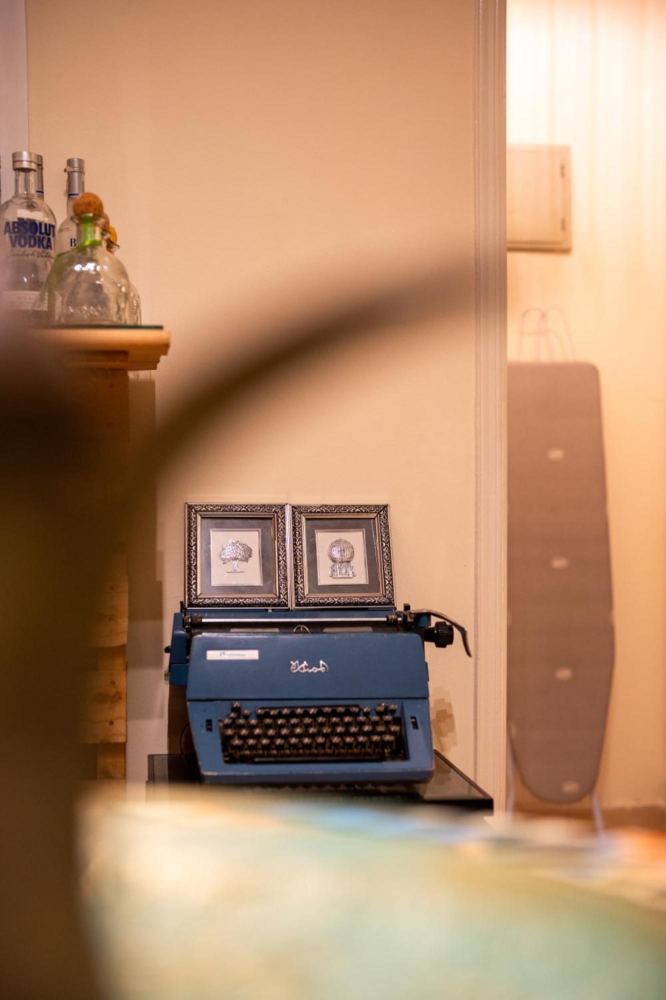 Apartment Vintage Vibrant Space ! Cairo
