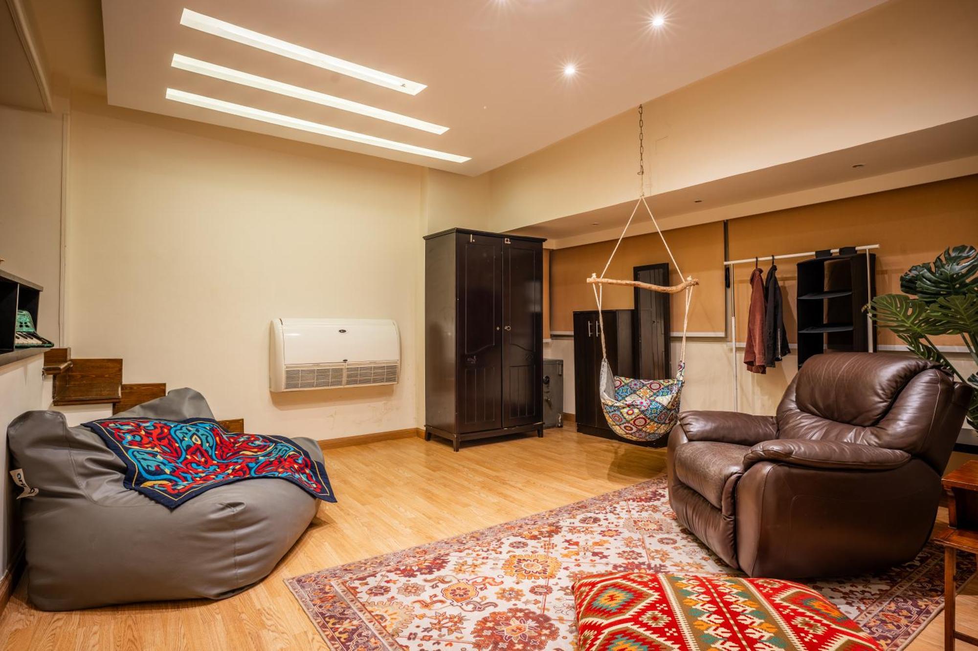 Apartment Vintage Vibrant Space ! Cairo