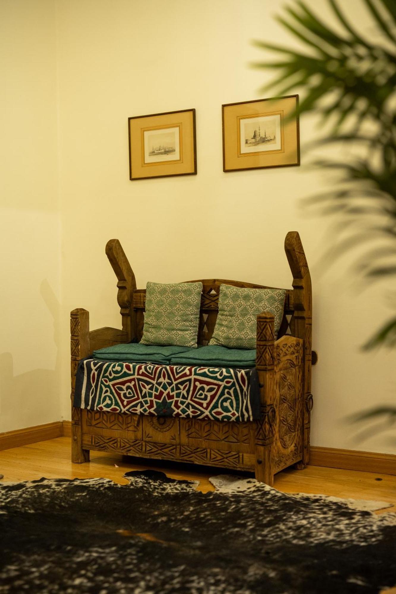 Vintage Vibrant Space ! *